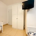 Karantanovi Dvori Apartman Murter