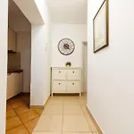 Karantanovi Dvori *