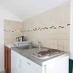 Karantanovi Dvori *