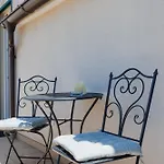 Apartman Karantanovi Dvori *