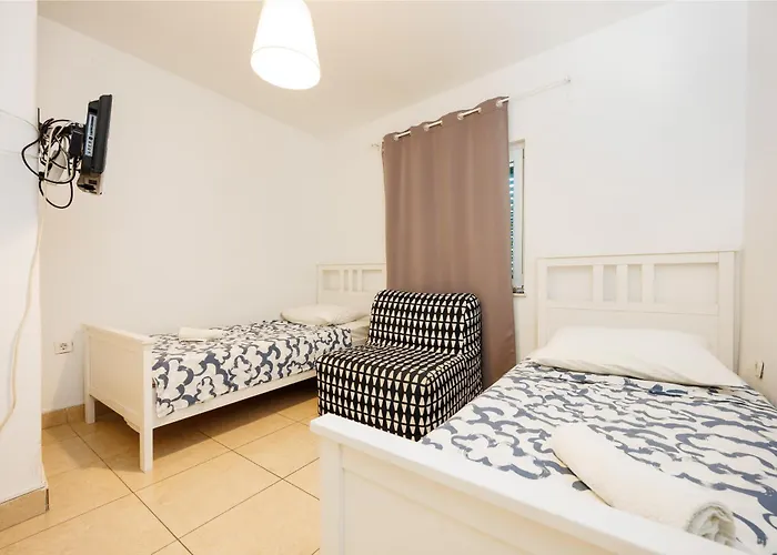 Karantanovi Dvori Apartman *