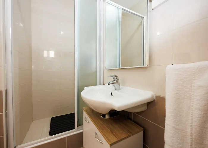 Apartman Karantanovi Dvori