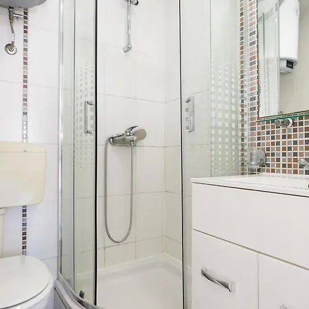 Апартаменты Karantanovi Dvori *